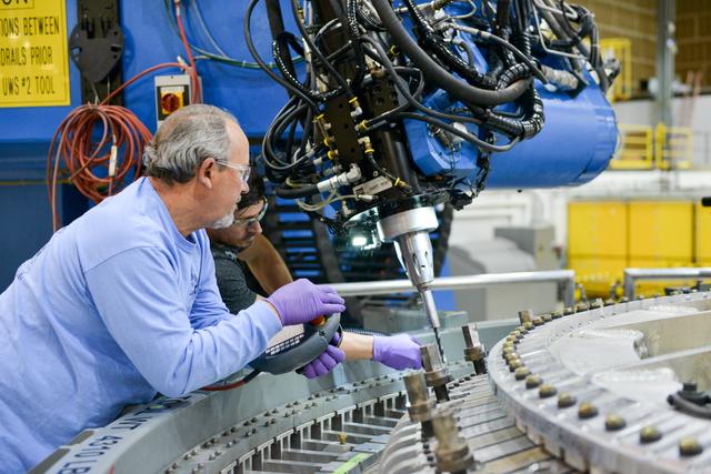 NASA image: Orion EM2 Weld